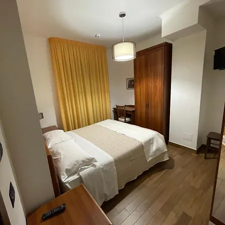 Hotel Fd Lorichella *