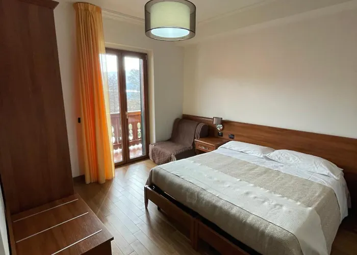 Fd Lorichella Hotel *