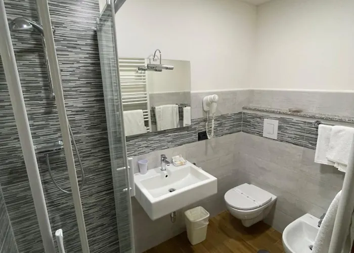 Fd Lorichella * Lorica